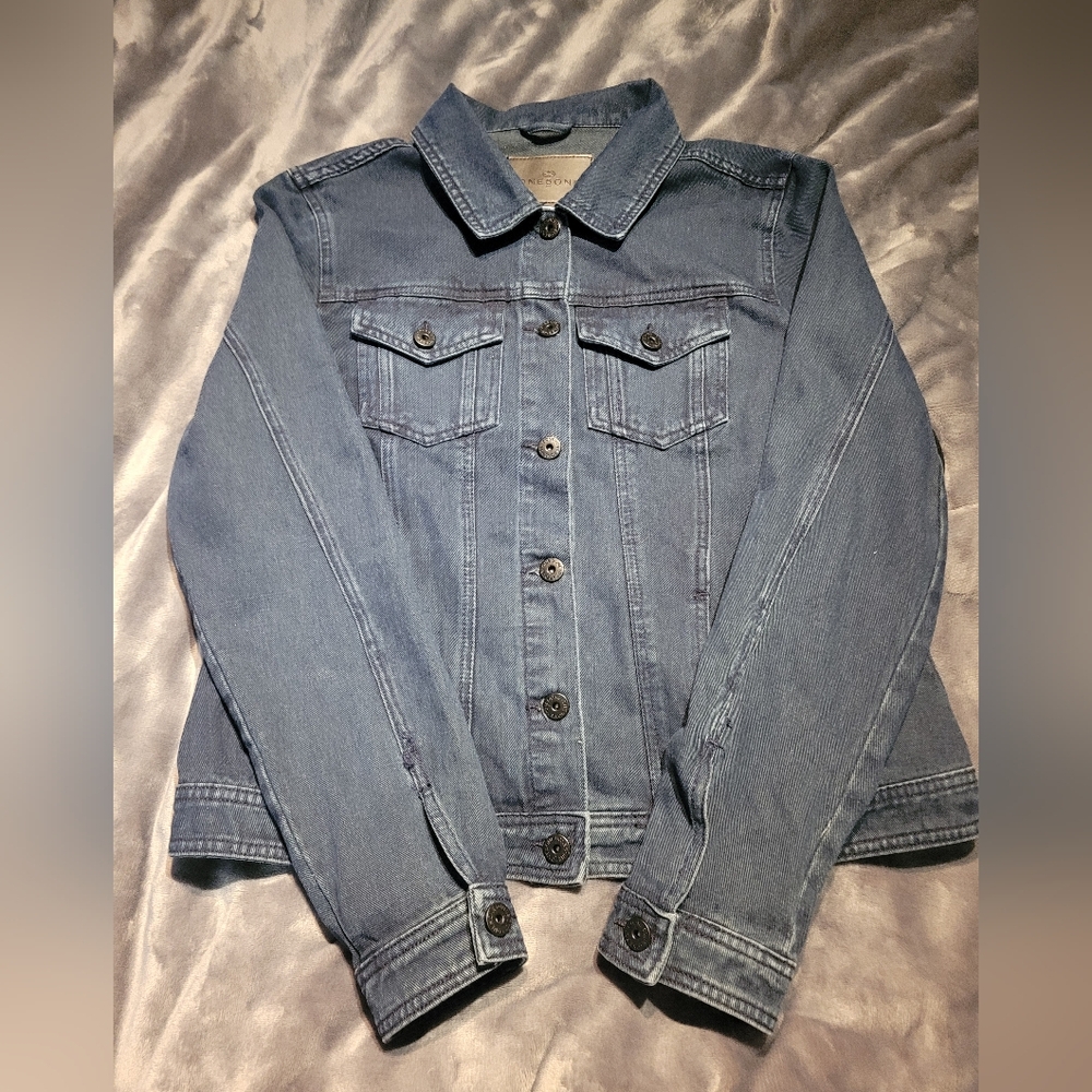 ONE BONE Demin jacket size Large